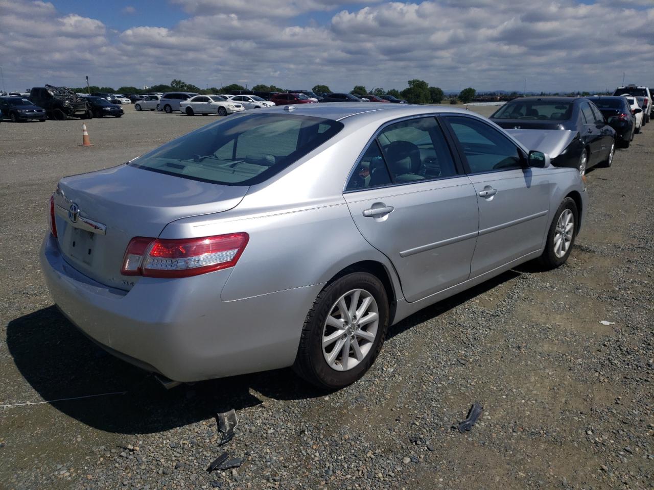 Photo 4 from auction – 2011 TOYOTA CAMRY BASE with VIN 4T4BF3EK4BR197870