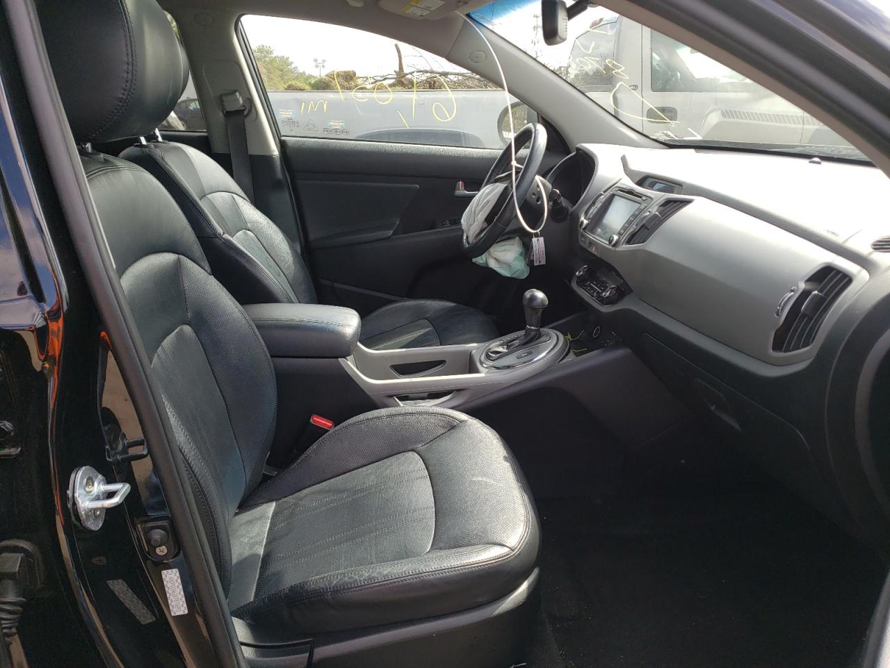Photo 5 from auction – 2016 KIA SPORTAGE E with VIN KNDPCCA62G7870893
