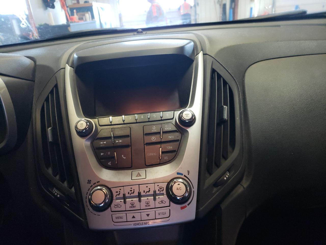 Photo 9 from auction – 2016 CHEVROLET EQUINOX LS with VIN 2GNFLEEK2G6307736