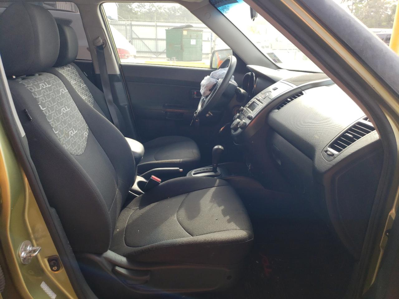 Photo 5 from auction – 2010 KIA SOUL + with VIN KNDJT2A29A7193782