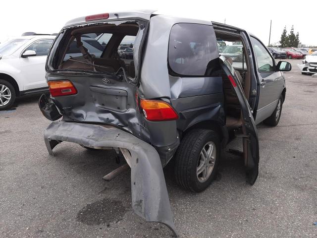Photo 4 from auction – 2000 TOYOTA SIENNA CE with VIN 4T3ZF19C2YU195230