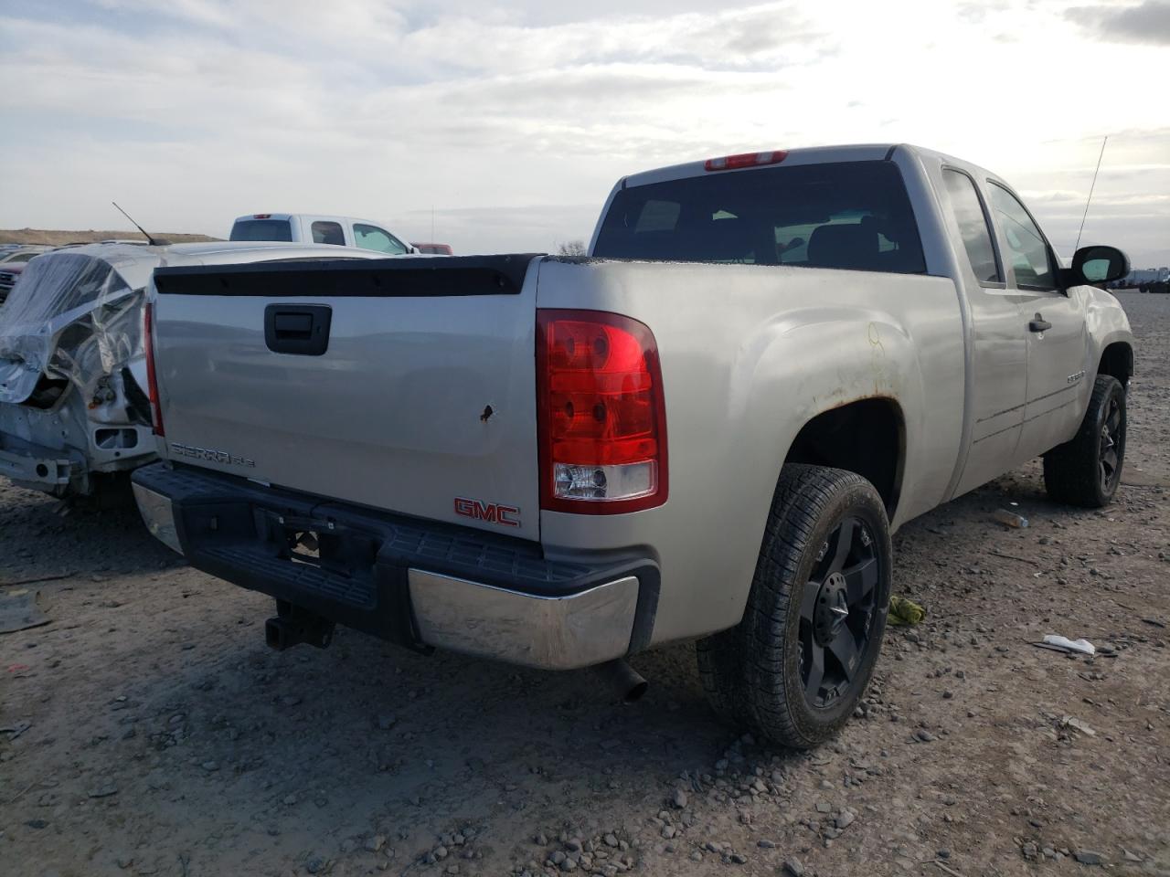 Photo 4 from auction – 2008 GMC SIERRA K15 with VIN 1GTEK19C18Z247795