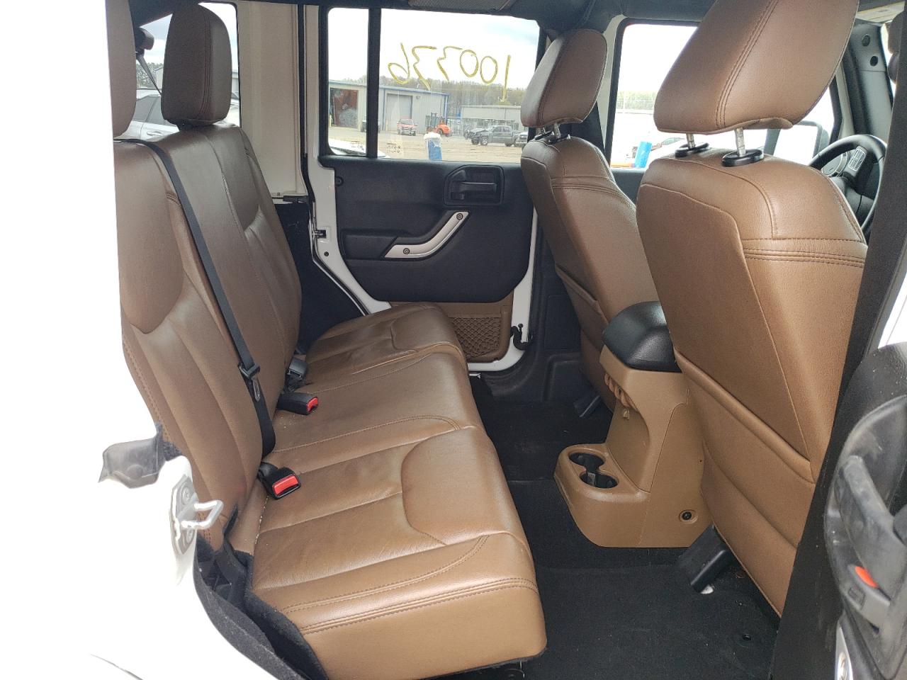 Photo 6 from auction – 2016 JEEP WRANGLER U with VIN 1C4BJWEG0GL161469