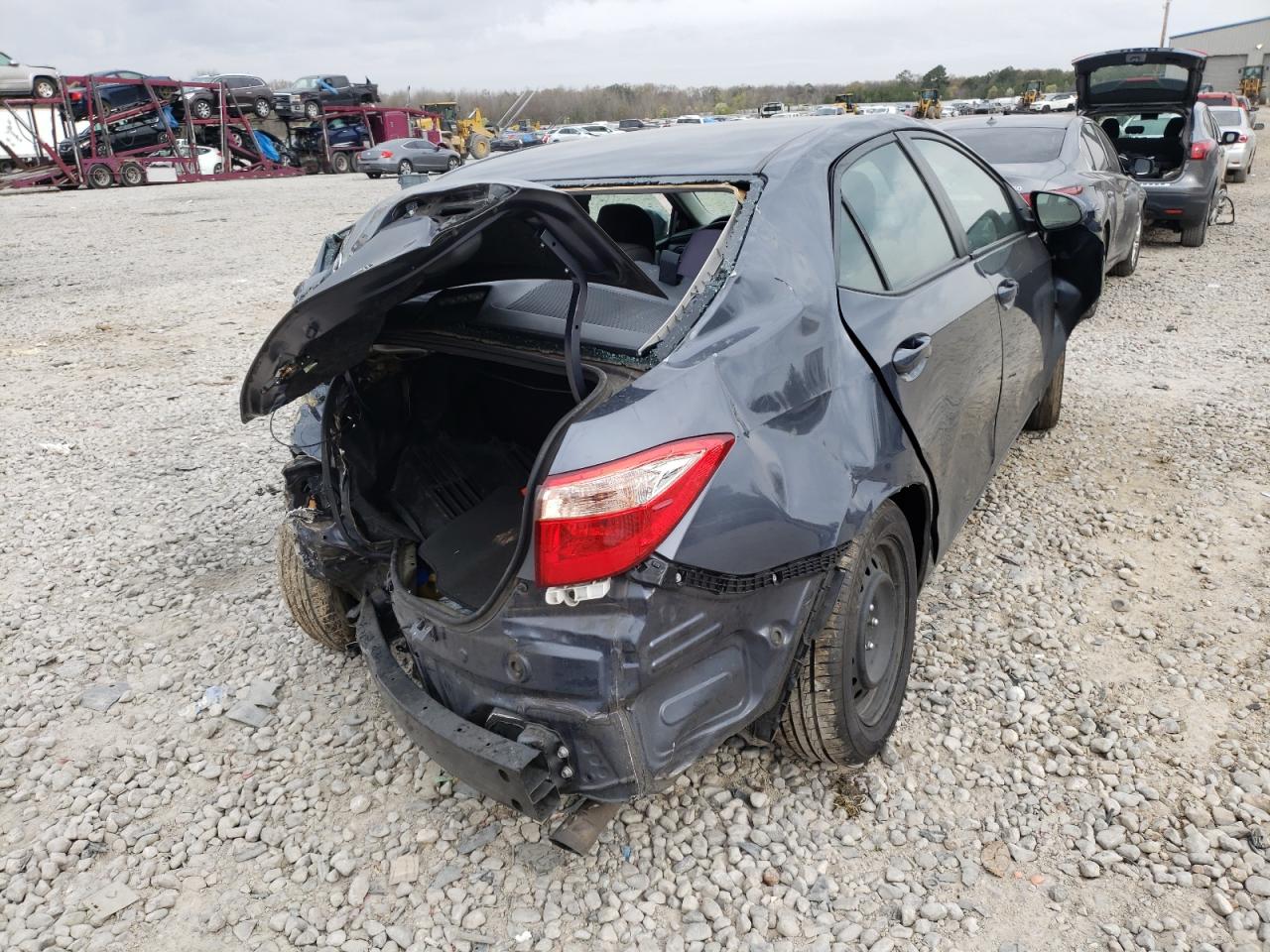 Photo 4 from auction – 2018 TOYOTA COROLLA L with VIN 5YFBURHE8JP752134