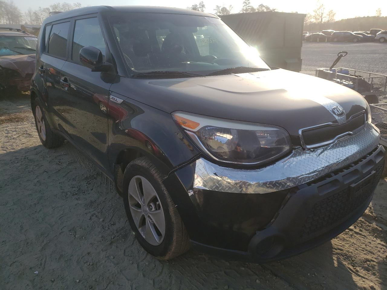 KIA SOUL 2015 with VIN KNDJN2A27F7789085 - Photo from auction