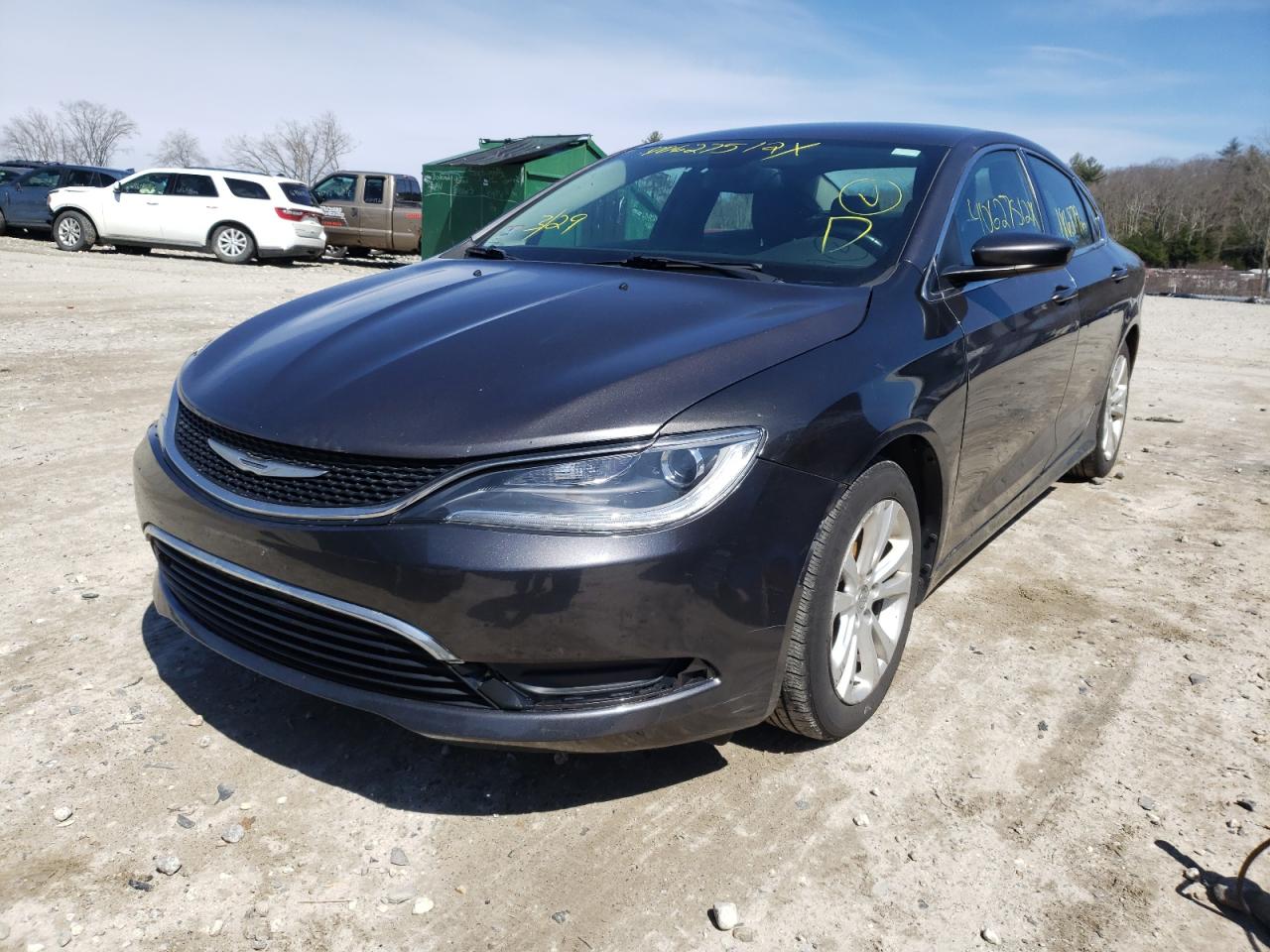 Photo 2 from auction – 2015 CHRYSLER 200 LIMITE with VIN 1C3CCCAB5FN756073
