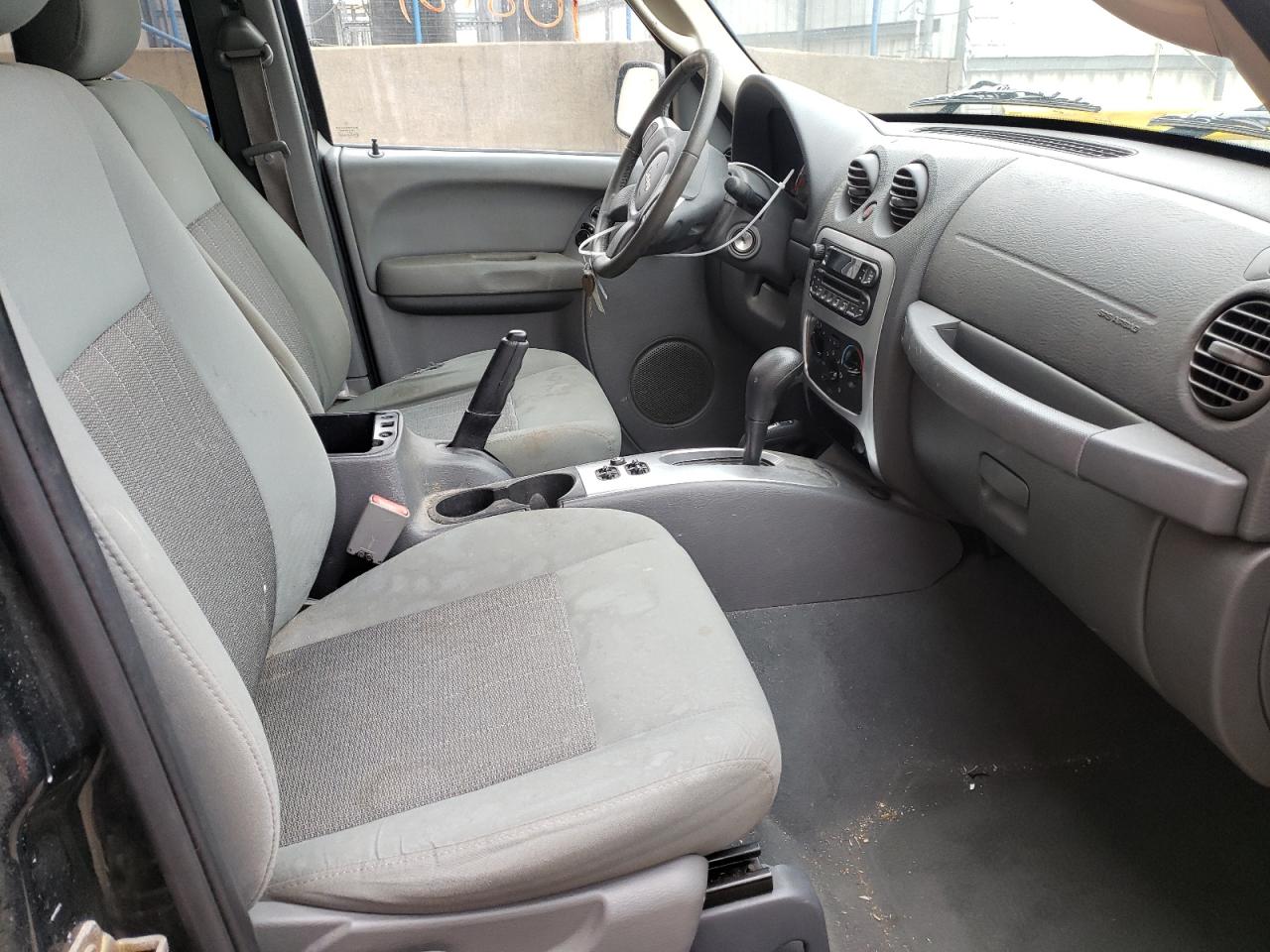 Photo 5 from auction – 2007 JEEP LIBERTY LI with VIN 1J4GL58K07W693517