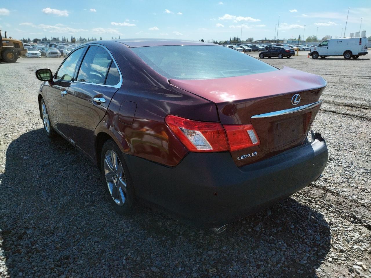 Photo 3 from auction – 2007 LEXUS ES 350 with VIN JTHBJ46G672082573