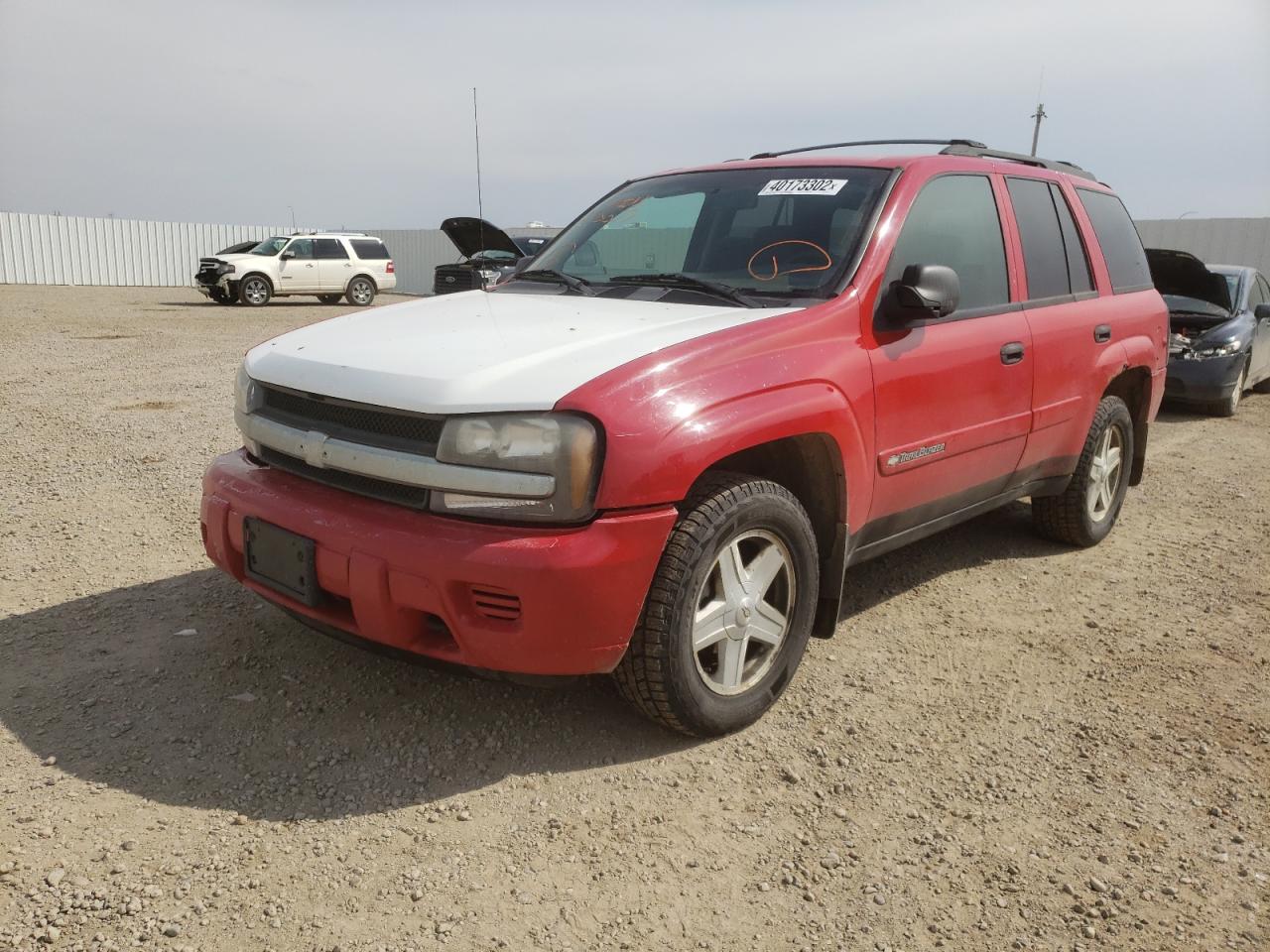 Photo 2 from auction – 2002 CHEVROLET TRAILBLAZE with VIN 1GNDT13S022295577