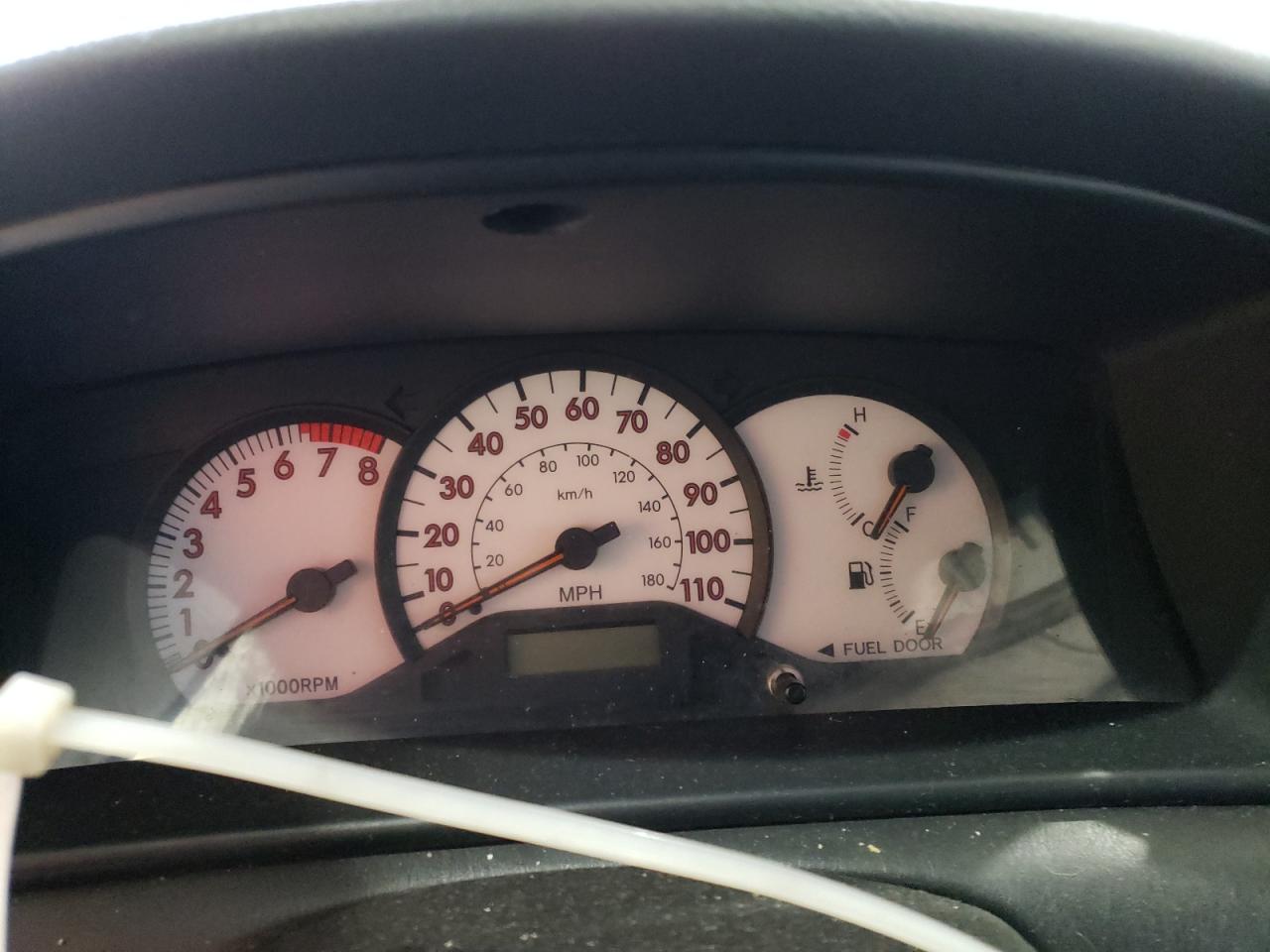 Photo 8 from auction – 2004 TOYOTA COROLLA CE with VIN 1NXBR32E44Z332428