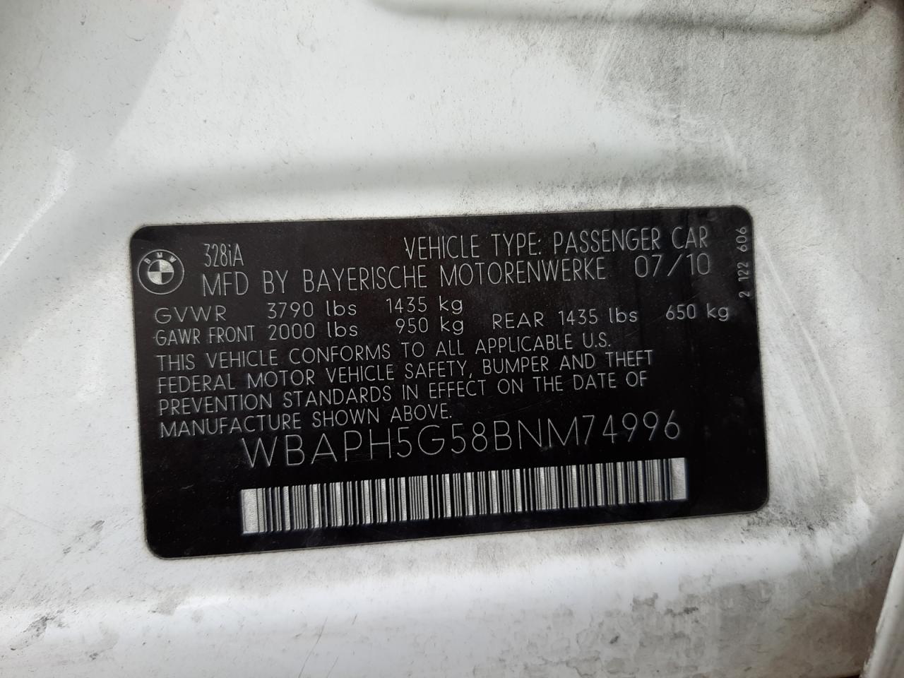 Photo 10 from auction – 2011 BMW 328 I SULE with VIN WBAPH5G58BNM74996