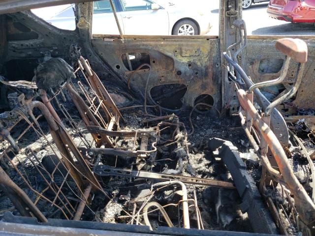 Photo 6 from auction – 2015 TOYOTA RAV4 LIMIT with VIN 2T3YFREV7FW195982