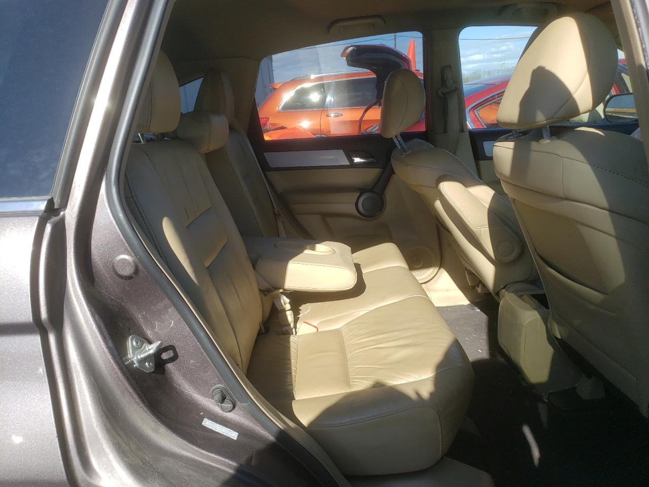 Photo 6 from auction – 2011 HONDA CR-V EXL with VIN 5J6RE4H70BL034288