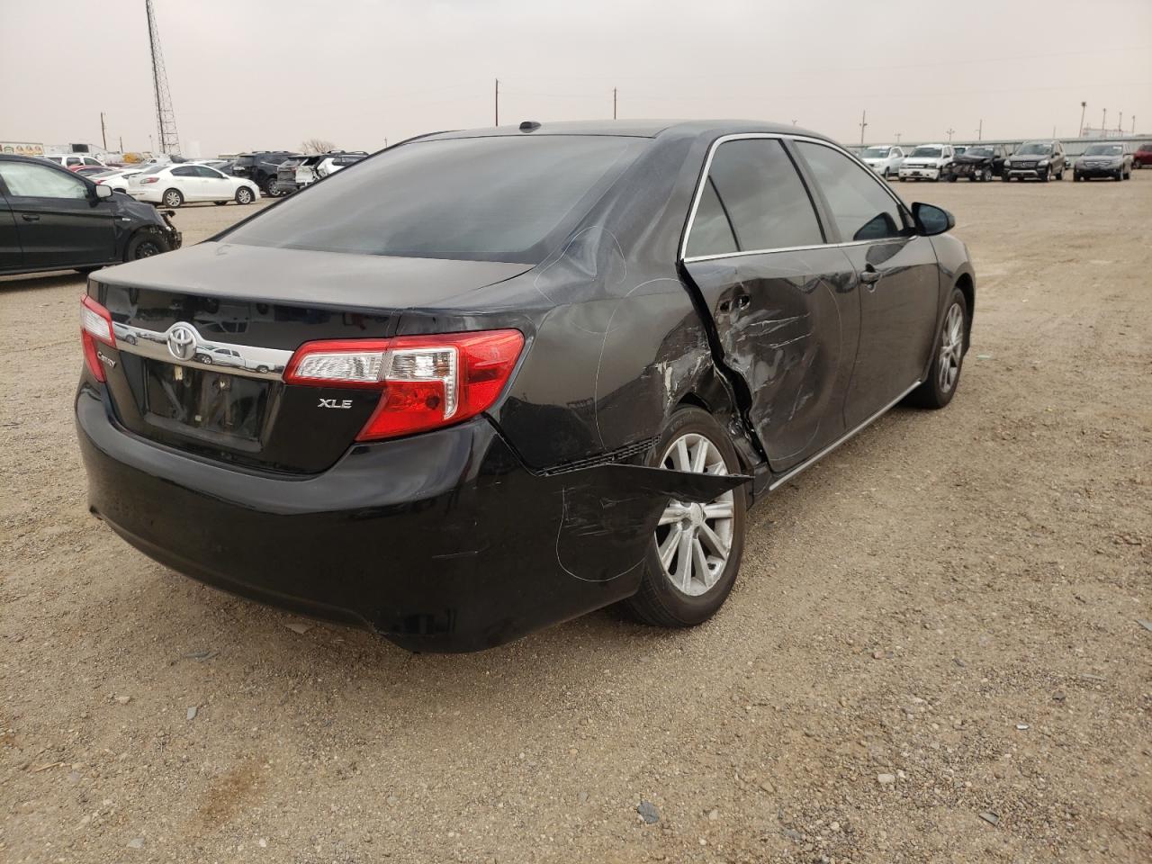Photo 4 from auction – 2014 TOYOTA CAMRY L with VIN 4T4BF1FK1ER388685