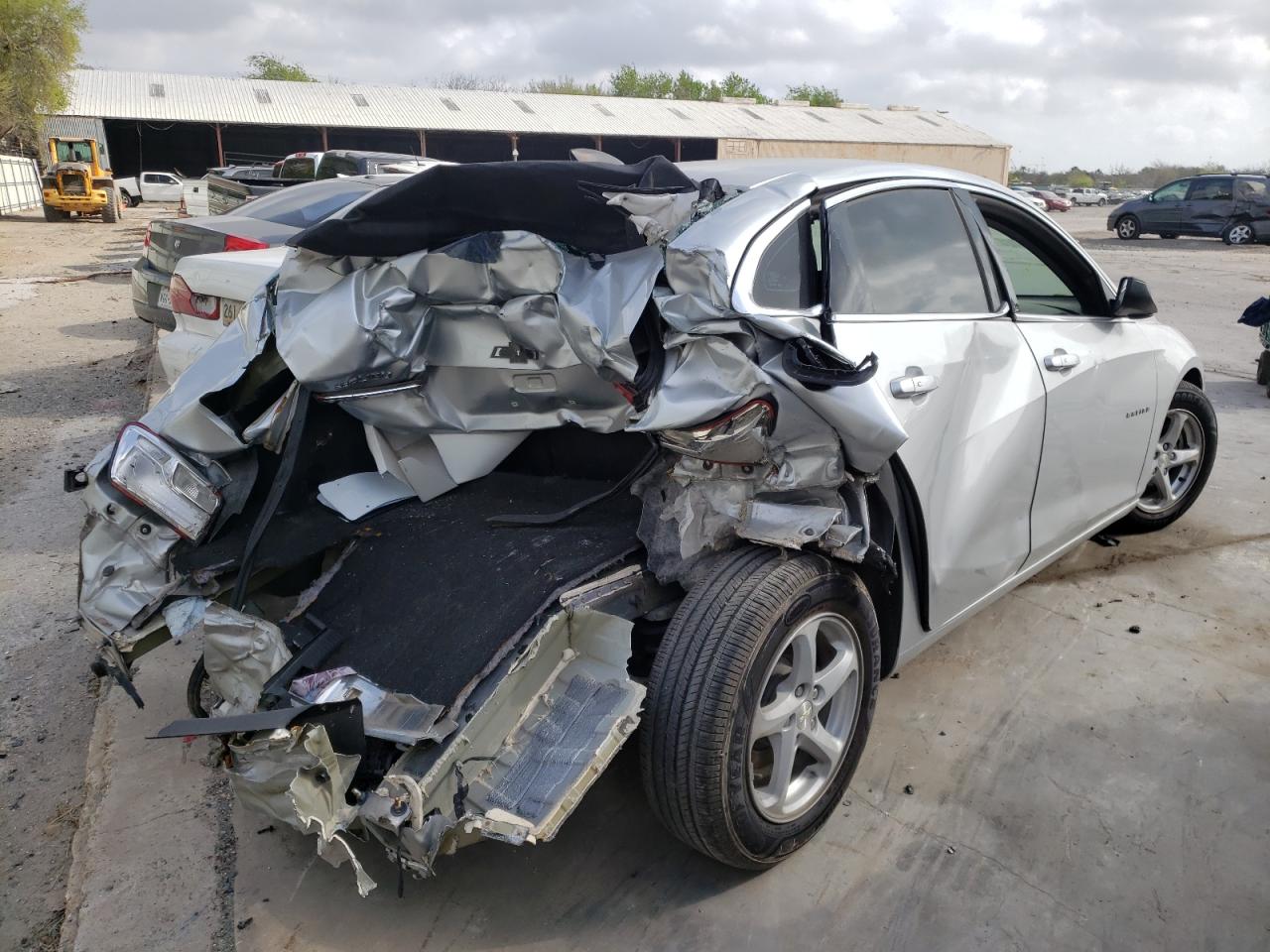 Photo 4 from auction – 2016 CHEVROLET MALIBU LS with VIN 1G1ZB5ST0GF295977