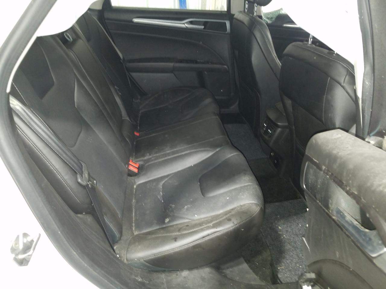 Photo 6 from auction – 2016 FORD FUSION TIT with VIN 3FA6P0D98GR196767