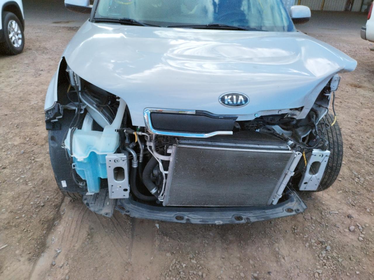 Photo 9 from auction – 2015 KIA SOUL with VIN KNDJN2A27F7786929