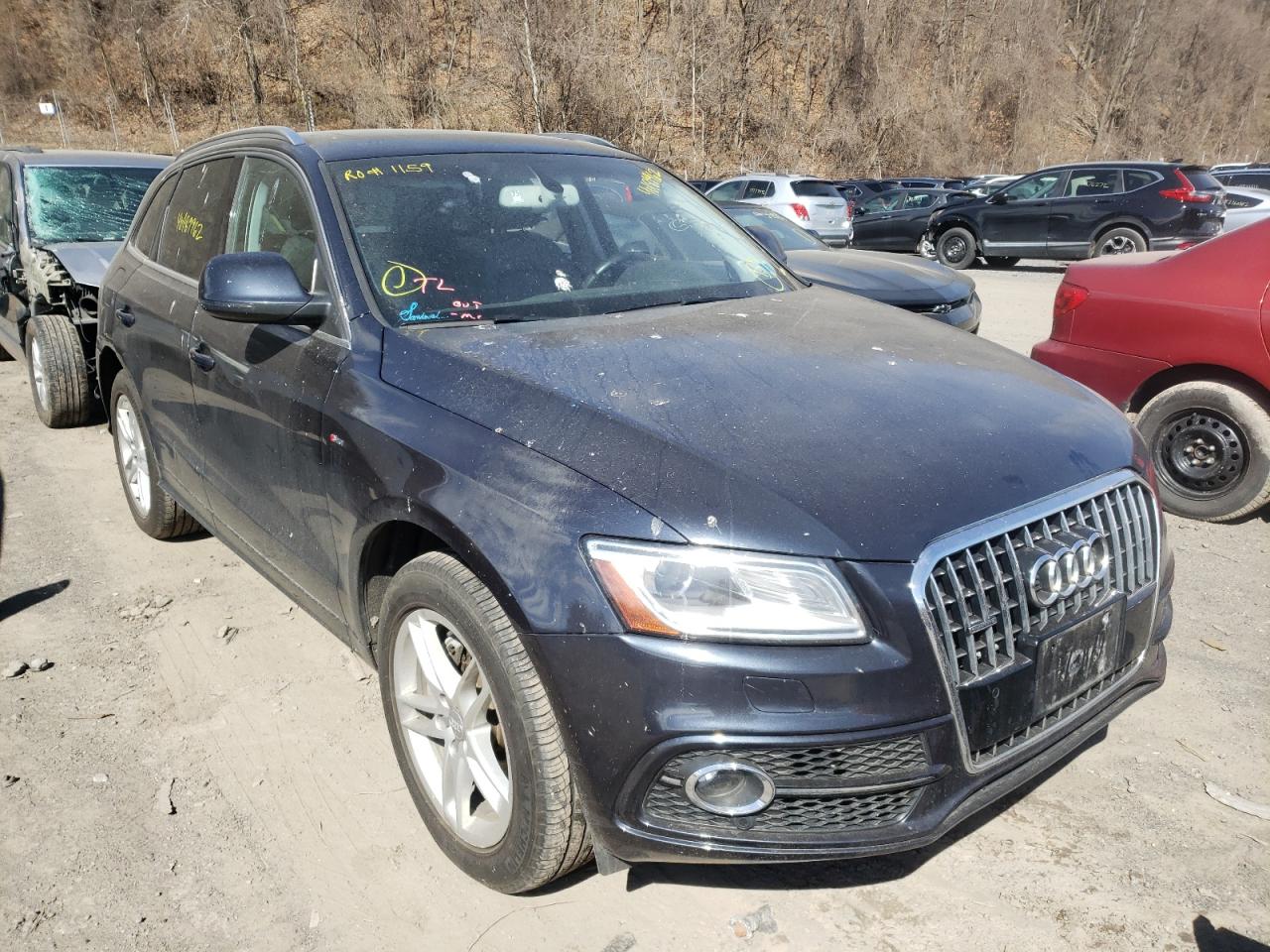AUDI Q5 PREMIUM 2014 with VIN WA1DGAFP4EA097755 - Photo from auction