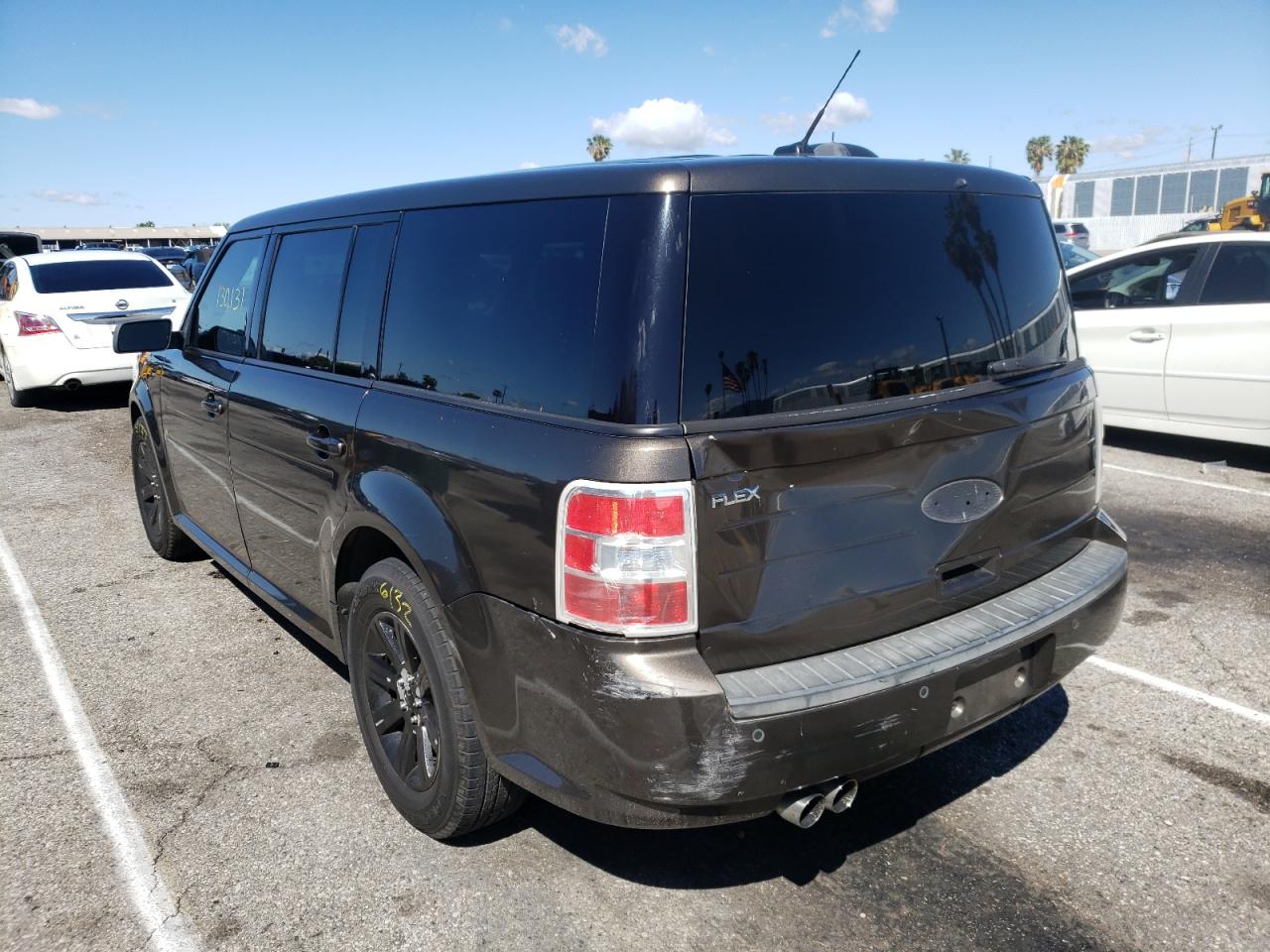 Photo 3 from auction – 2011 FORD FLEX SE with VIN 2FMGK5BC7BBD10074