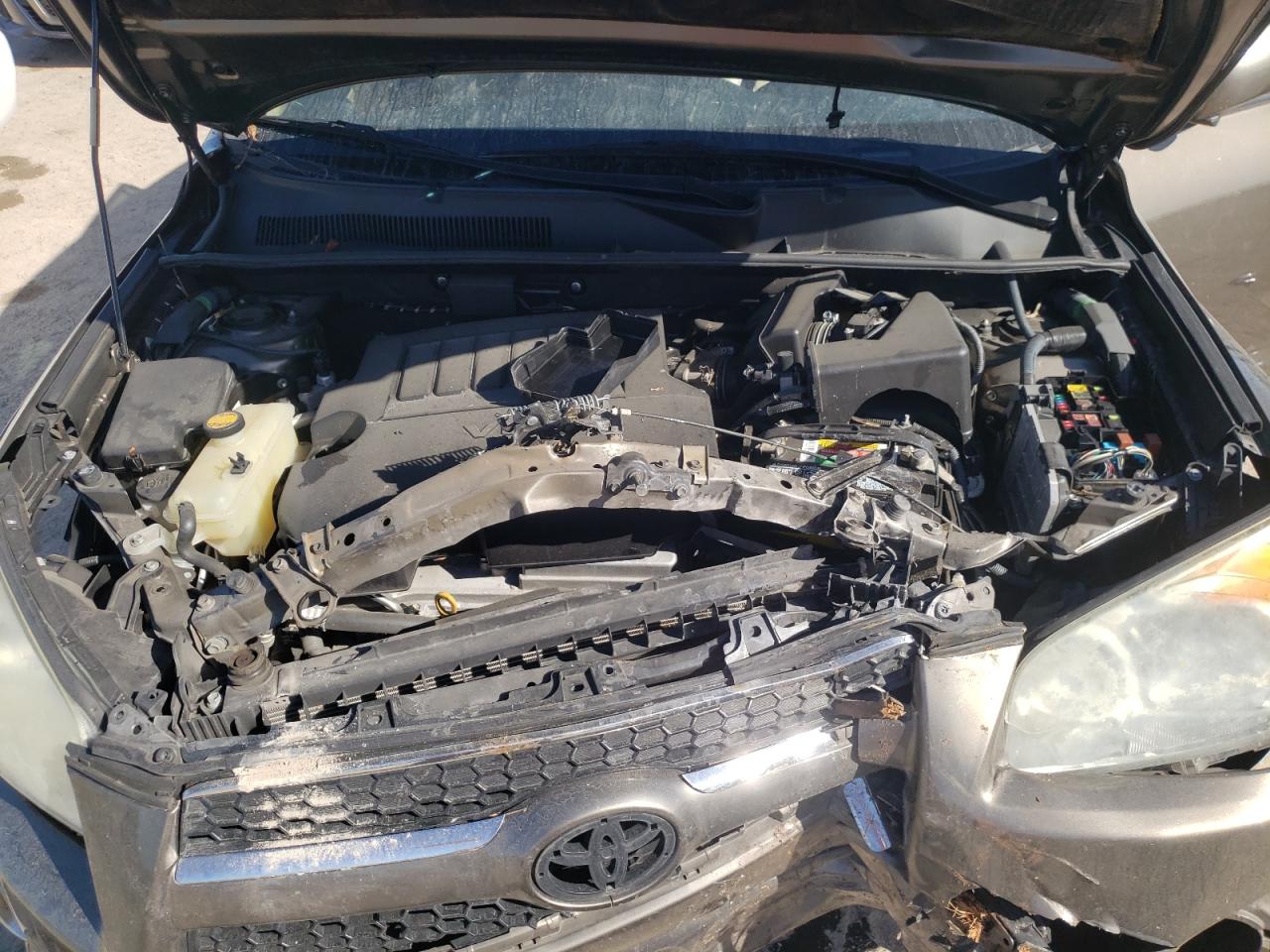 Photo 7 from auction – 2011 TOYOTA RAV4 LIMIT with VIN 2T3DK4DV0BW053174