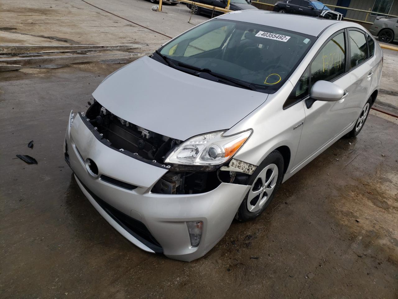 Photo 2 from auction – 2015 TOYOTA PRIUS with VIN JTDKN3DU2F0439749