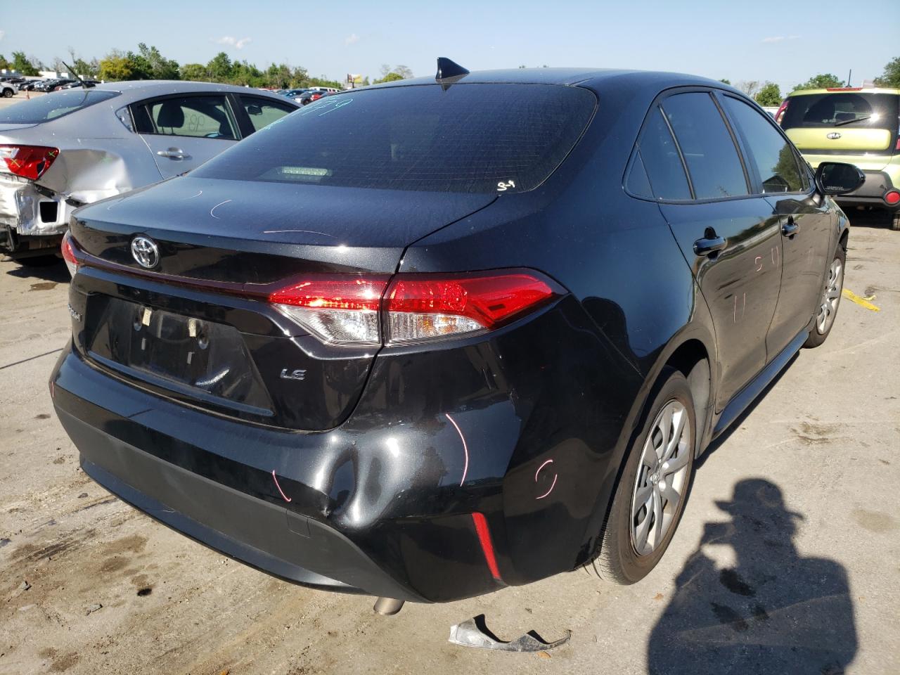 Photo 4 from auction – 2021 TOYOTA COROLLA LE with VIN JTDEPMAE2MJ153367