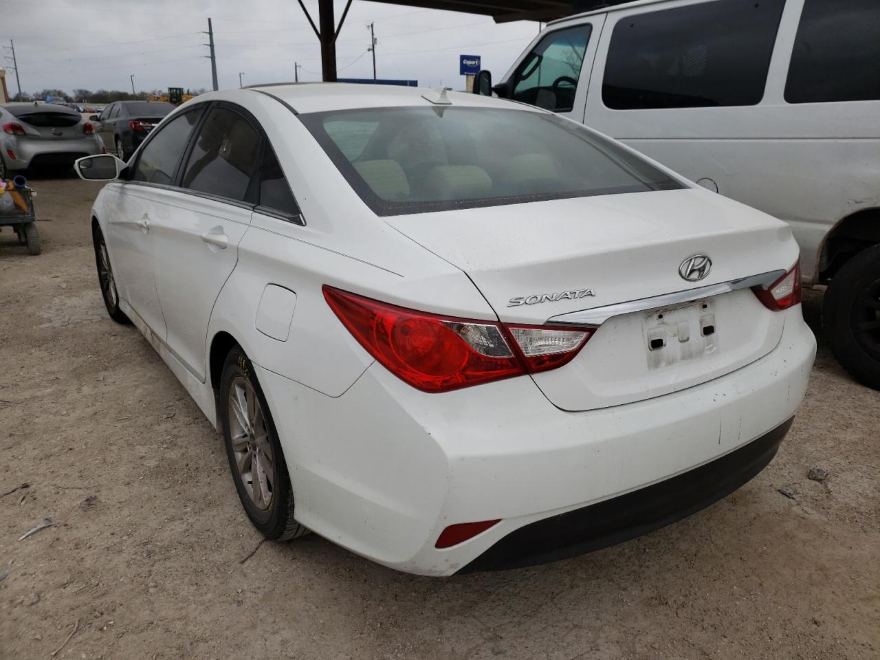 Photo 3 from auction – 2014 HYUNDAI SONATA GLS with VIN 5NPEB4ACXEH897662