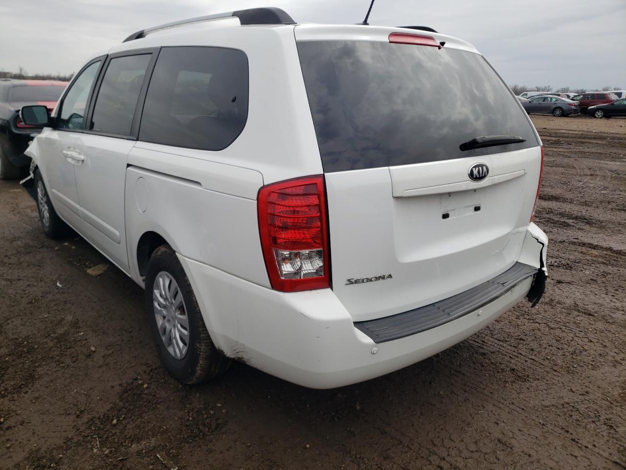 Photo 3 from auction – 2014 KIA SEDONA LX with VIN KNDMG4C74E6541411