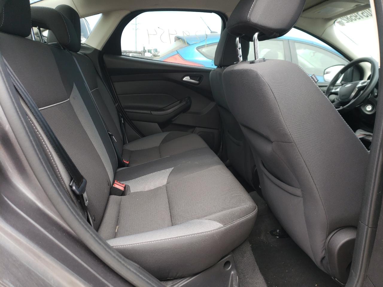 Photo 6 from auction – 2013 FORD FOCUS SE with VIN 1FADP3F21DL162463