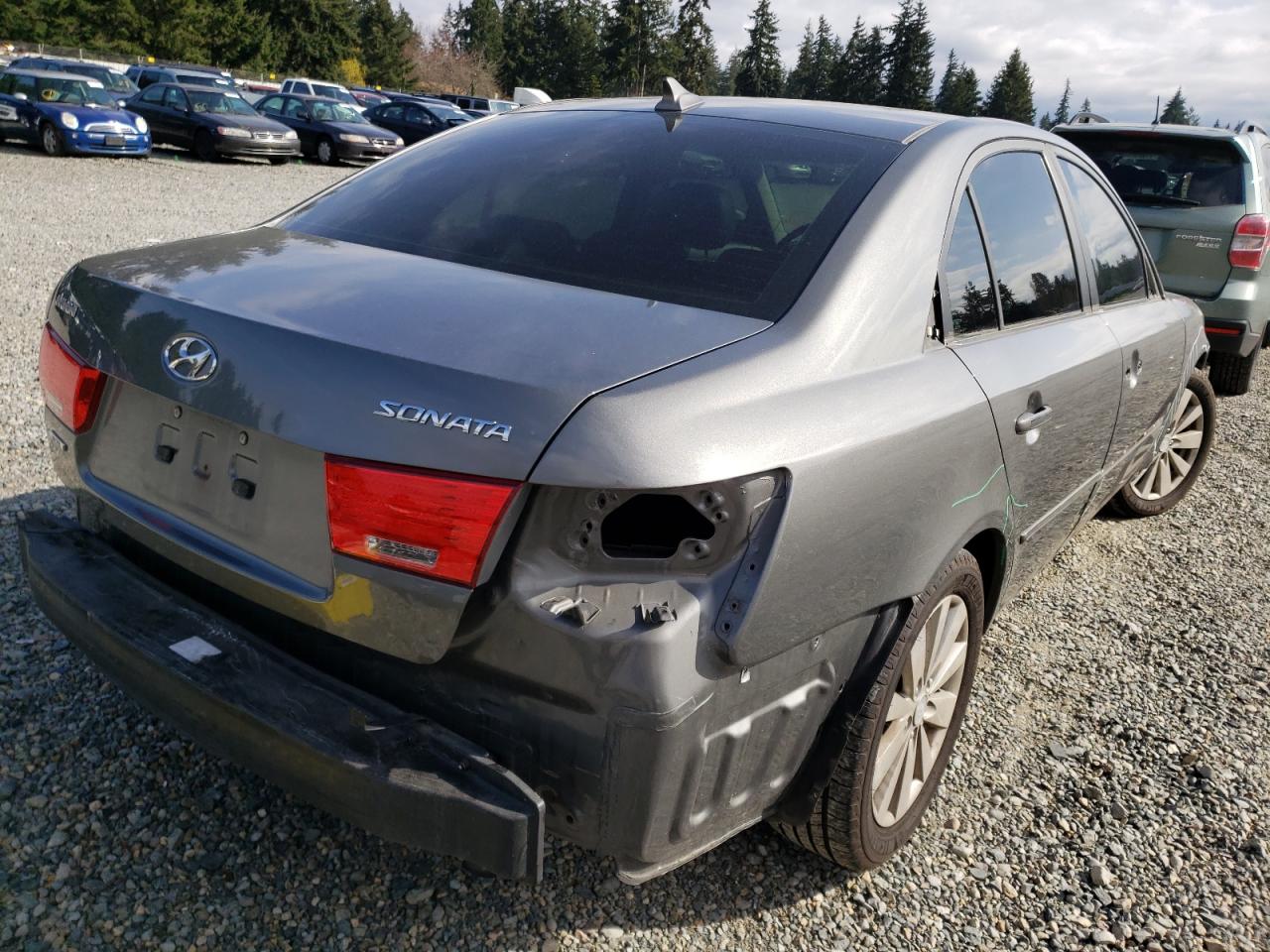 Photo 4 from auction – 2009 HYUNDAI SONATA SE with VIN 5NPEU46C79H538648