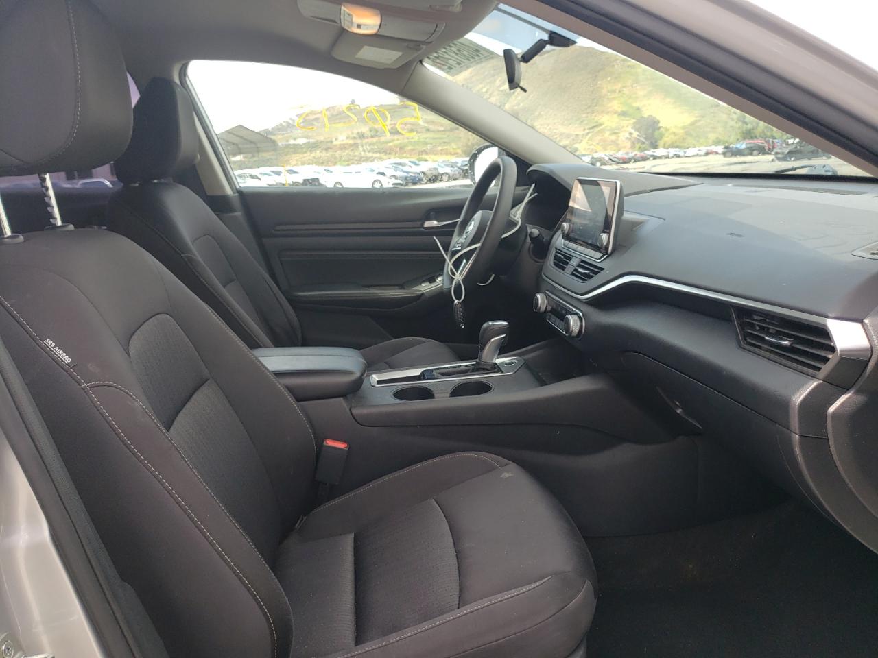 Photo 5 from auction – 2020 NISSAN ALTIMA S with VIN 1N4BL4BV4LC209105