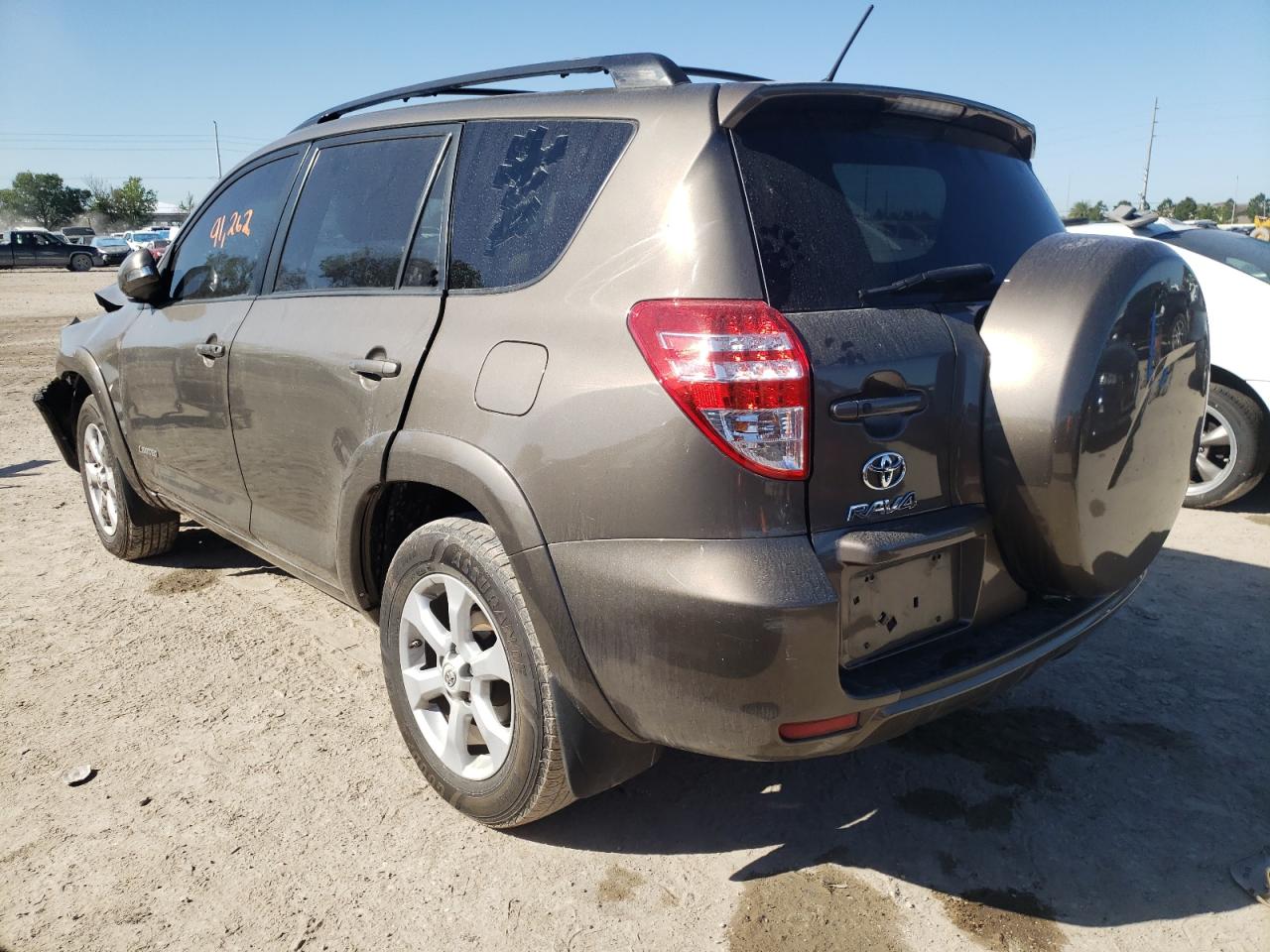 Photo 3 from auction – 2011 TOYOTA RAV4 LIMIT with VIN 2T3DK4DV0BW053174