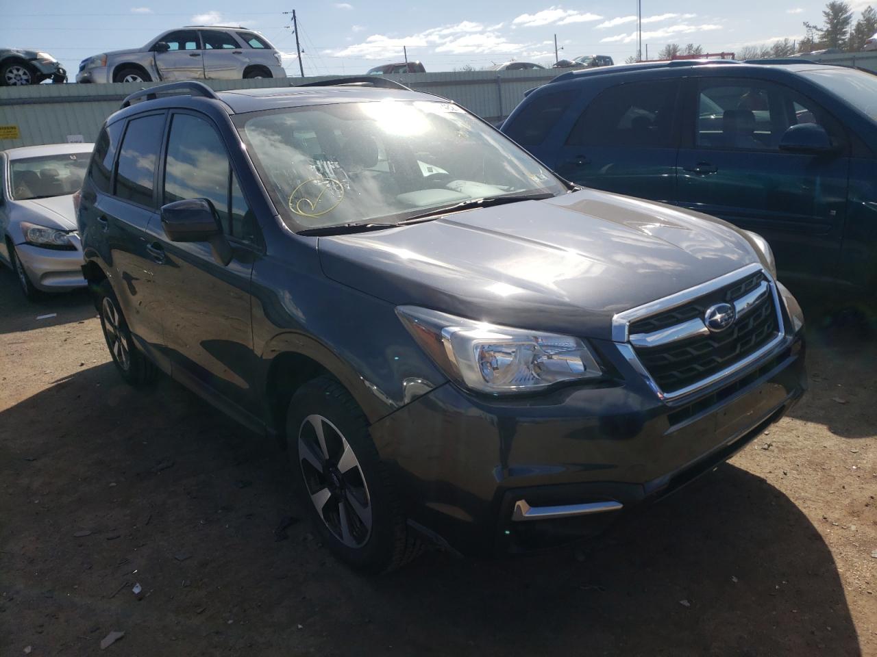SUBARU FORESTER 2 2017 with VIN JF2SJADCXHH452004 - Photo from auction