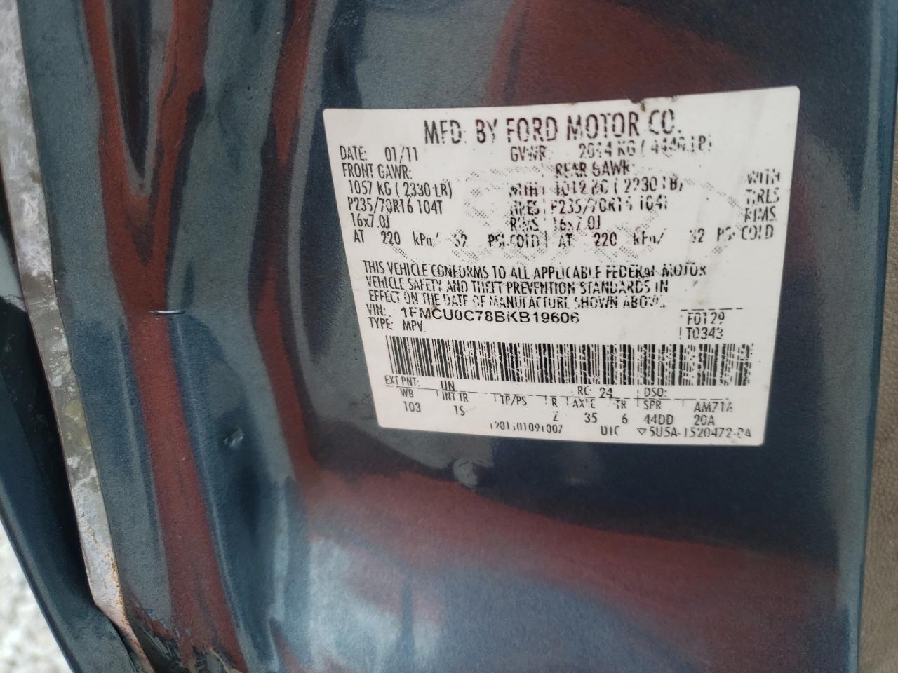 Photo 10 from auction – 2011 FORD ESCAPE XLS with VIN 1FMCU0C78BKB19606