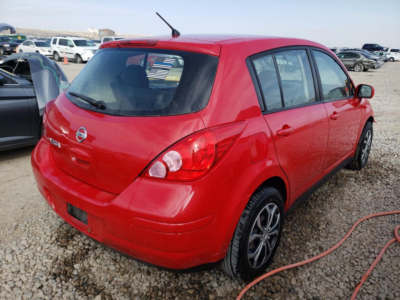 Photo 4 from auction – 2011 NISSAN VERSA S with VIN 3N1BC1CP8BL452902