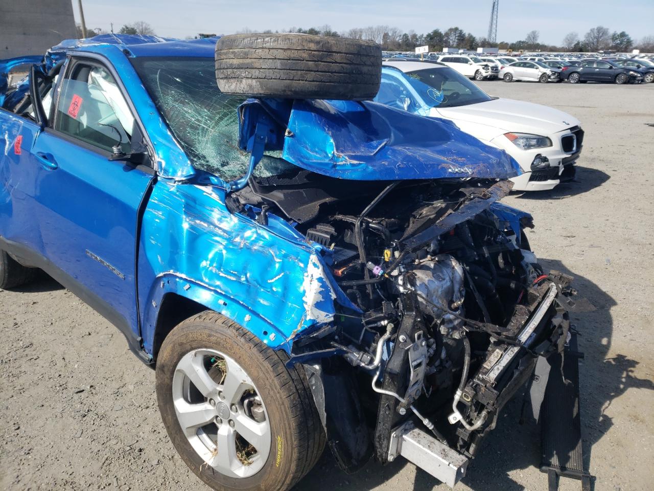 Photo 9 from auction – 2018 JEEP COMPASS with VIN 3C4NJDBB5JT484227