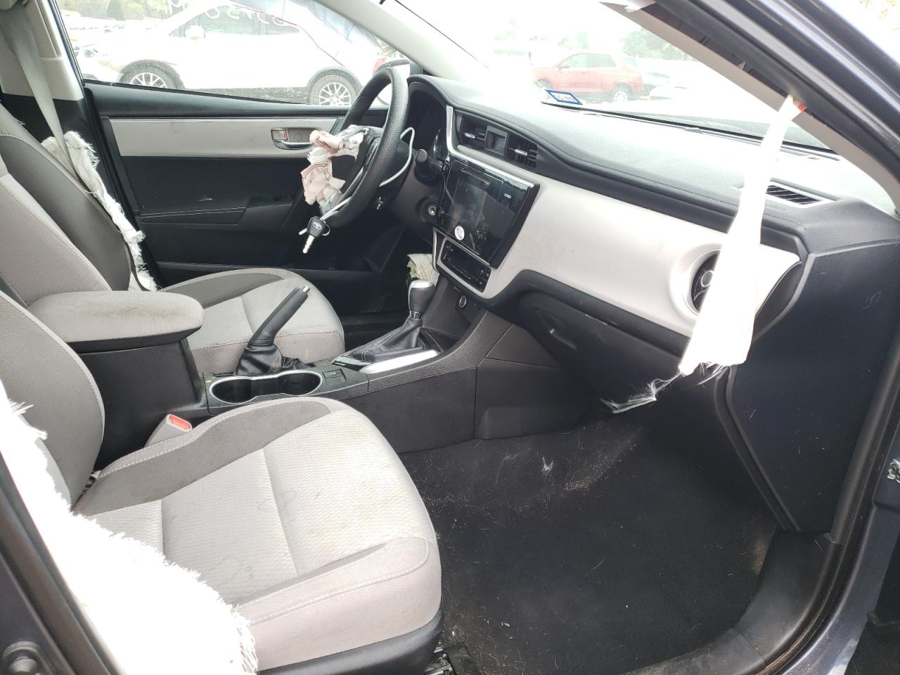 Photo 5 from auction – 2017 TOYOTA COROLLA L with VIN 5YFBURHE7HP731799