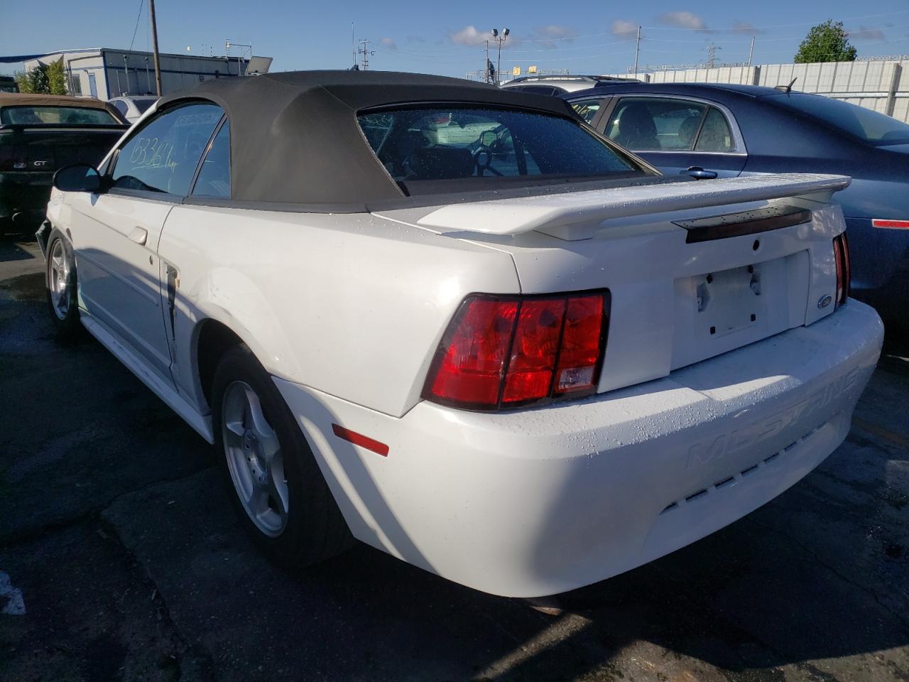 Photo 3 from auction – 2004 FORD MUSTANG with VIN 1FAFP44614F207159