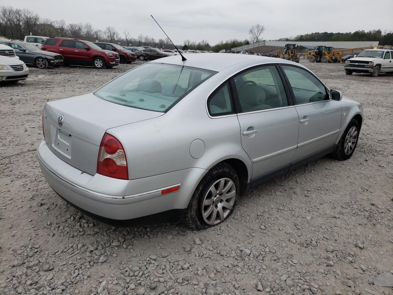 Photo 4 from auction – 2003 VOLKSWAGEN PASSAT GLS with VIN WVWPD63BX3P057160