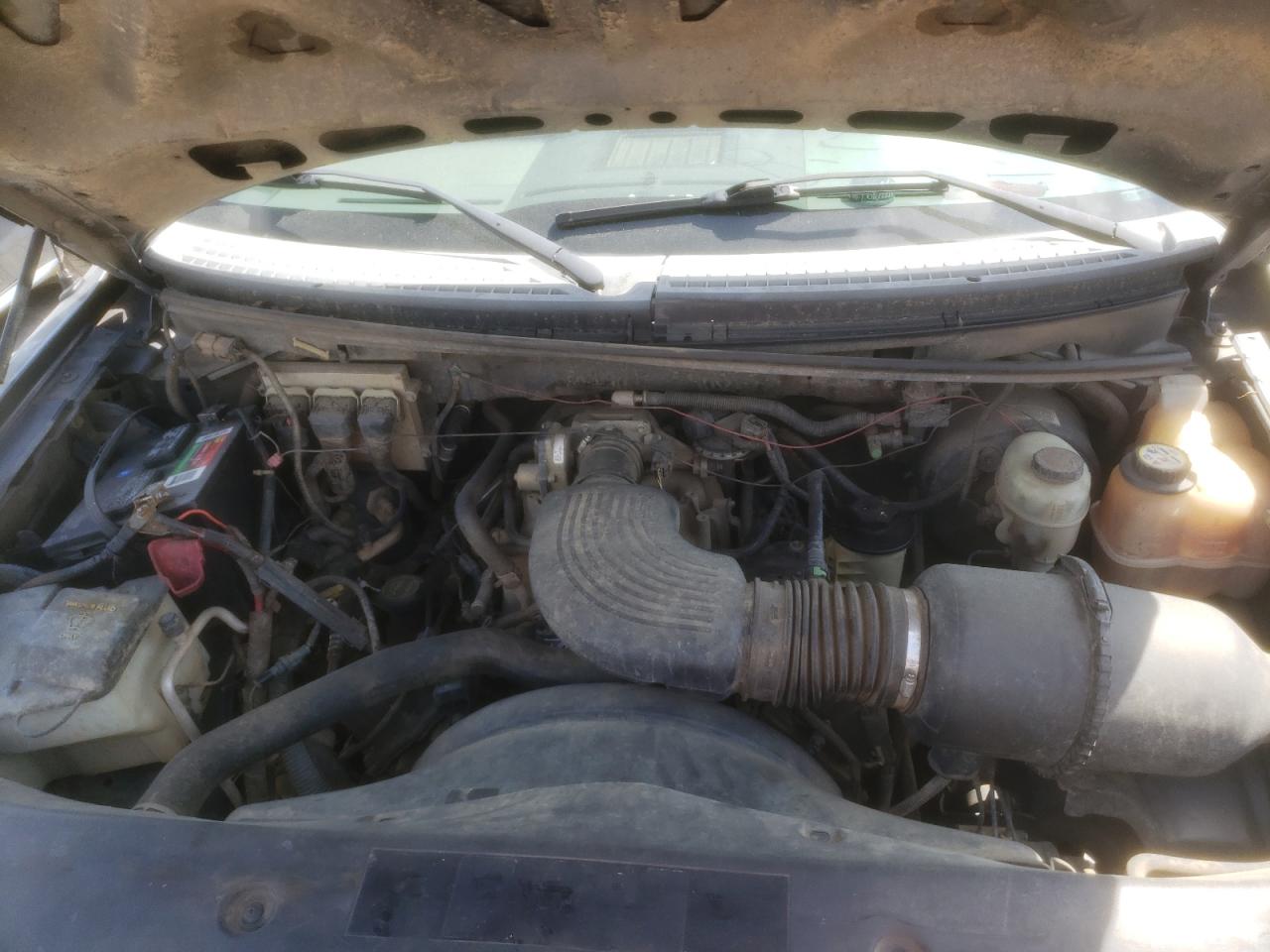 Photo 7 from auction – 2005 FORD F150 with VIN 1FTRX12W25NA16351