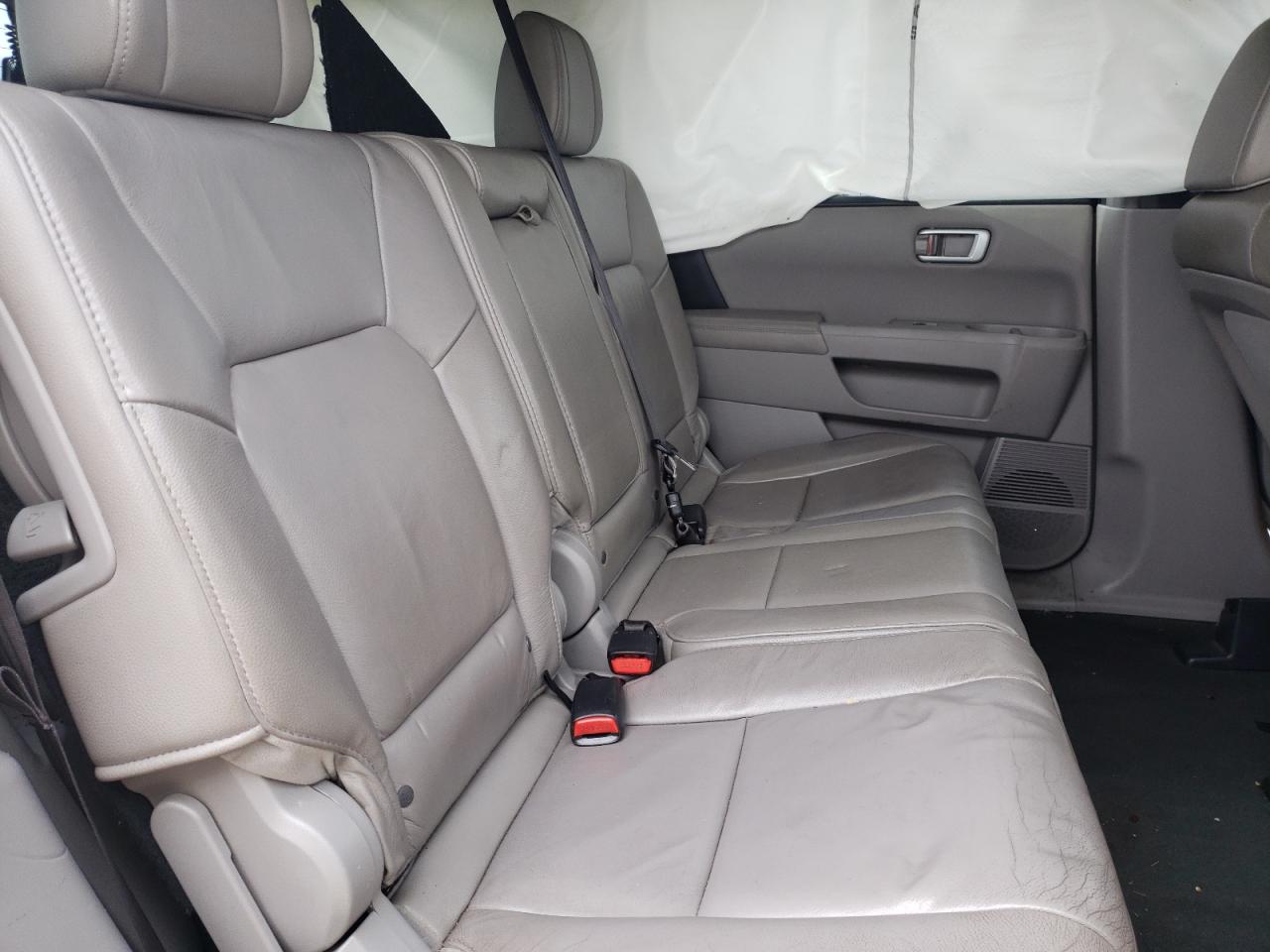 Photo 6 from auction – 2015 HONDA PILOT EXL with VIN 5FNYF4H51FB044088