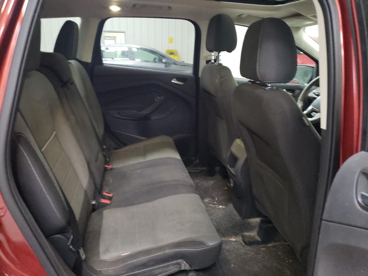 Photo 6 from auction – 2015 FORD ESCAPE SE with VIN 1FMCU9GX2FUA40764