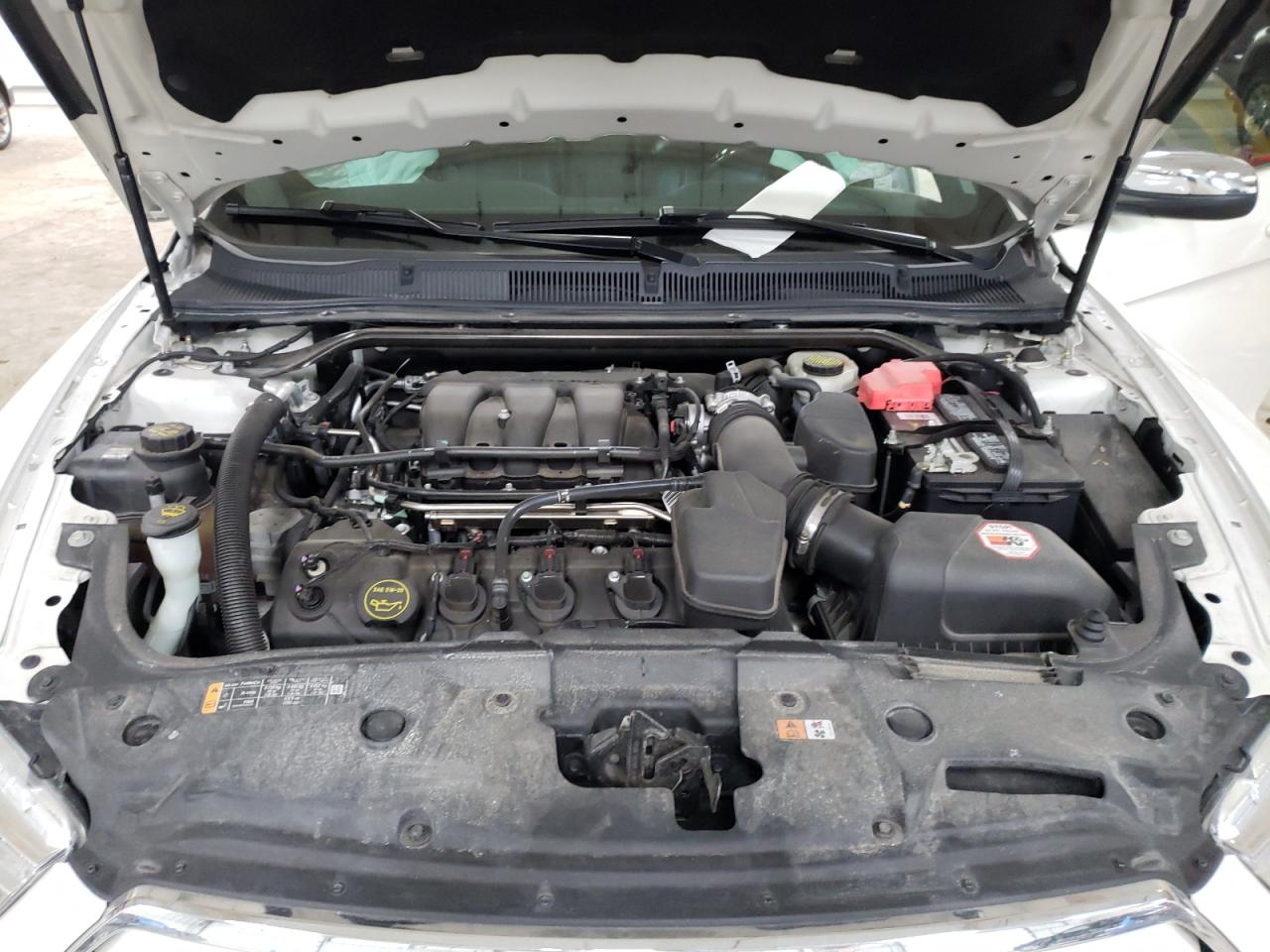 Photo 7 from auction – 2016 FORD TAURUS LIM with VIN 1FAHP2J87GG101946
