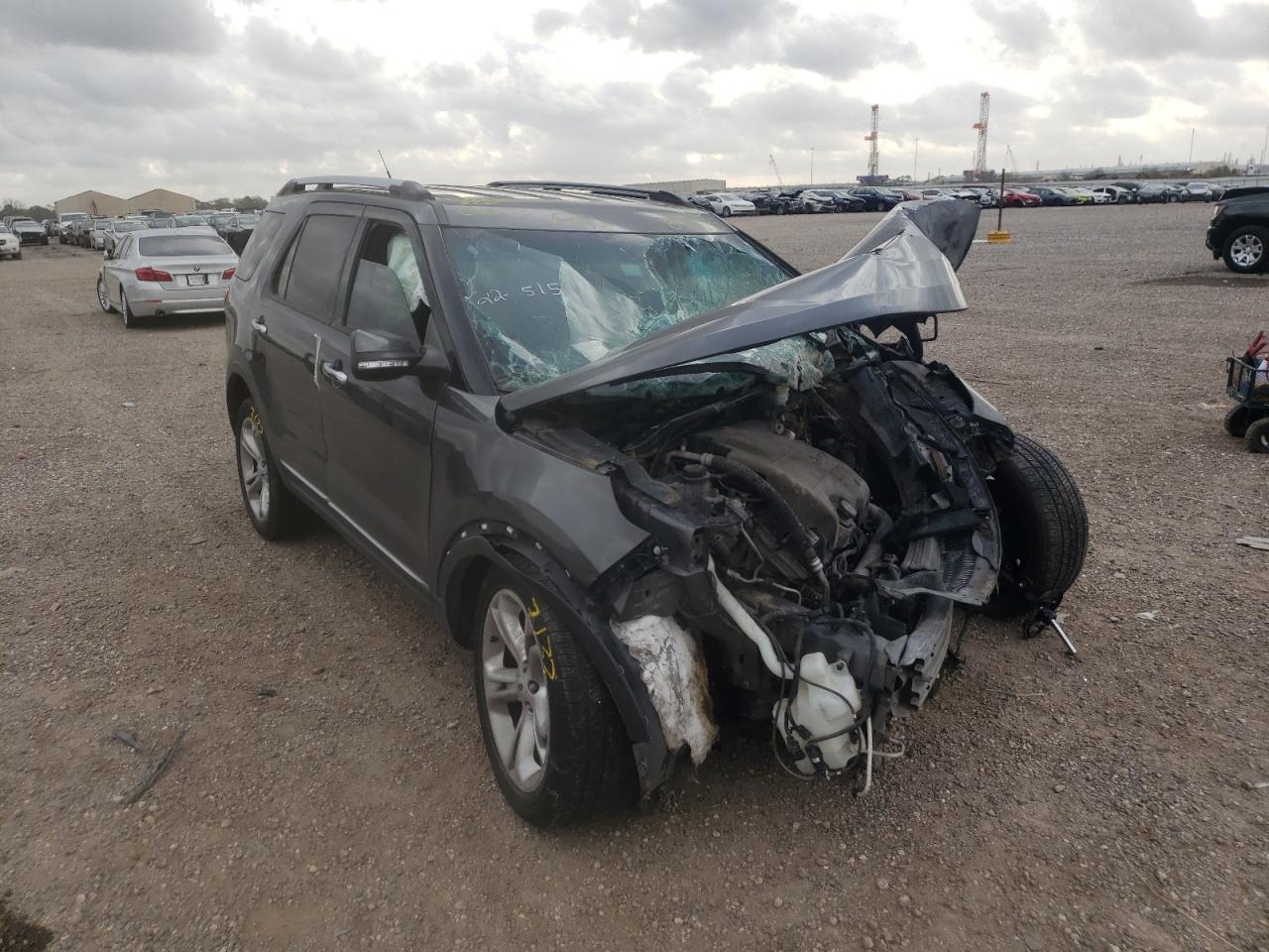 FORD EXPLORER L 2015 with VIN 1FM5K7F81FGB97648 - Photo from auction