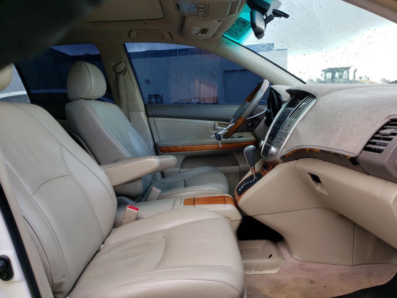 Photo 5 from auction – 2007 LEXUS RX 350 with VIN 2T2GK31U77C020639