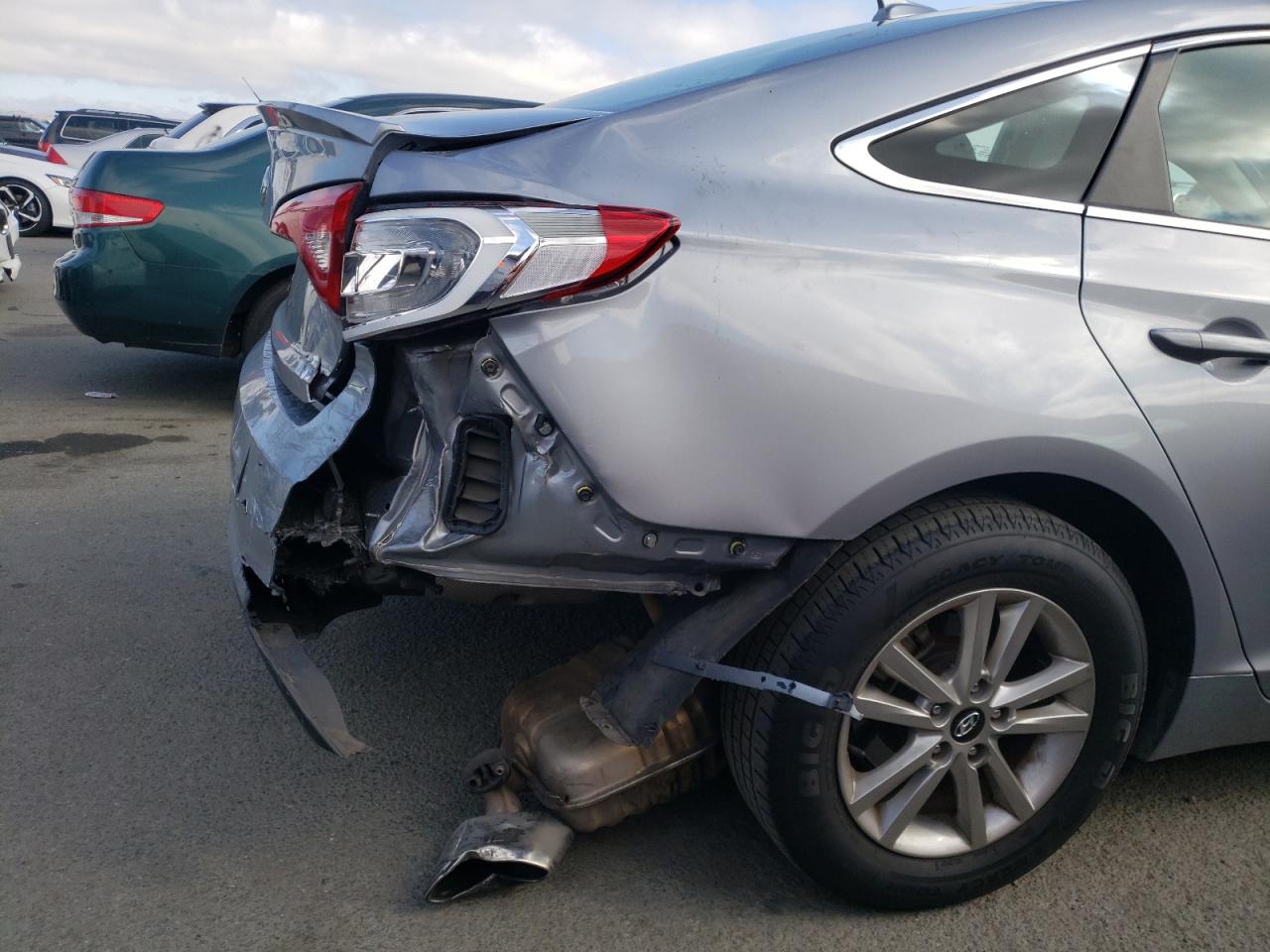 Photo 9 from auction – 2017 HYUNDAI SONATA SE with VIN 5NPE24AF2HH505224