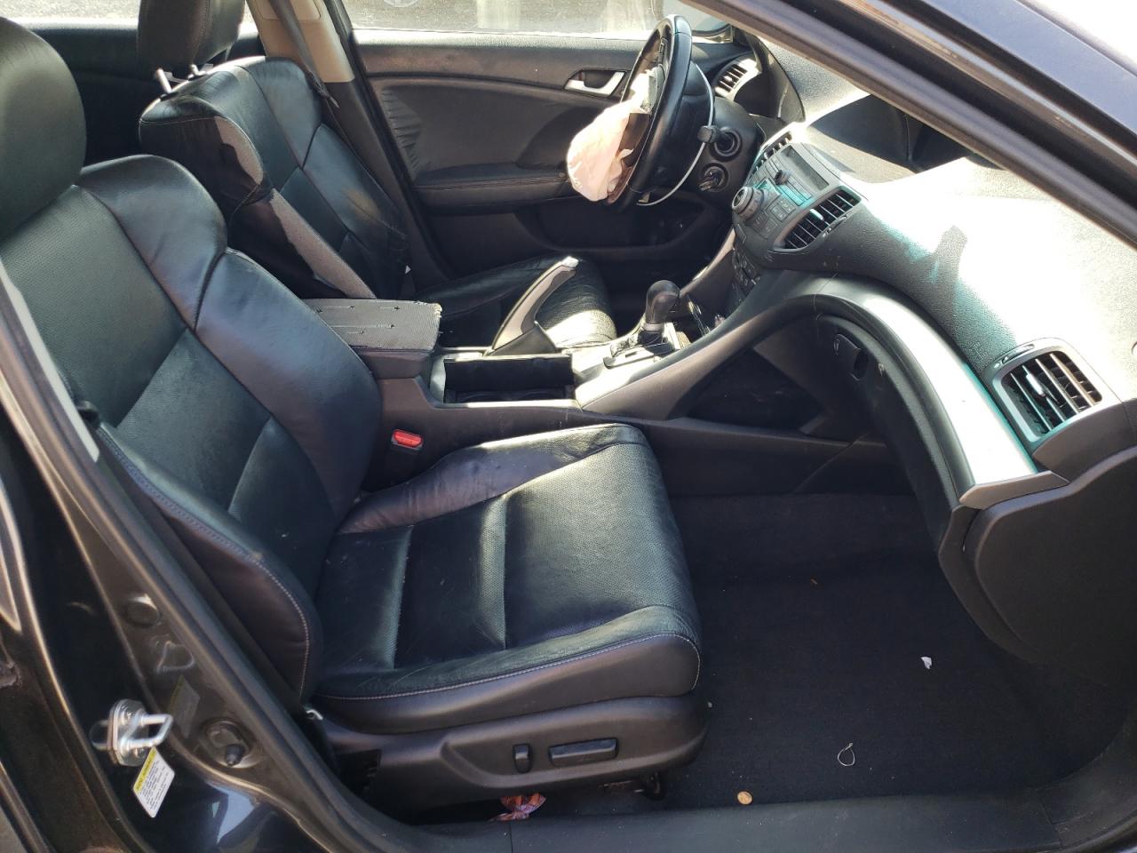Photo 5 from auction – 2013 ACURA TSX TECH with VIN JH4CU2F60DC007896