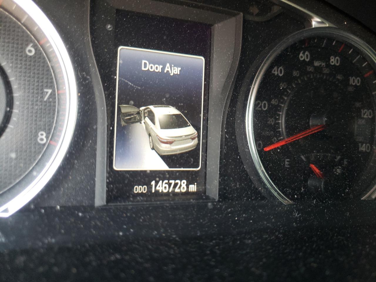 Photo 8 from auction – 2016 TOYOTA CAMRY LE with VIN 4T1BF1FK1GU262212
