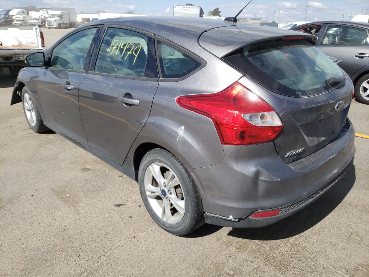 Photo 3 from auction – 2013 FORD FOCUS SE with VIN 1FADP3K29DL381810