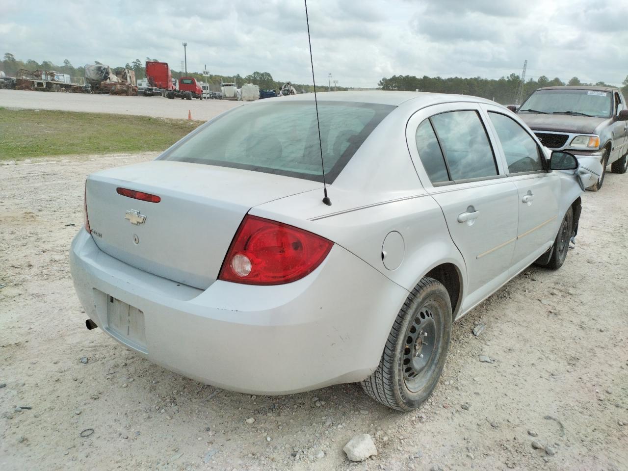 Photo 4 from auction – 2005 CHEVROLET COBALT with VIN 1G1AK52F157602328